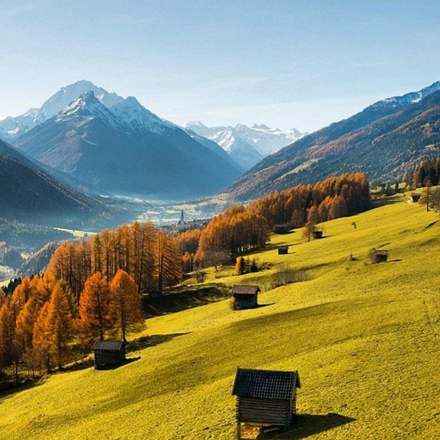 Apart- Chalet Gletschergluck Telfes im Stubai Esterno foto